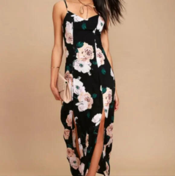 Floral Black Maxi Dress - Picture 2 of 6